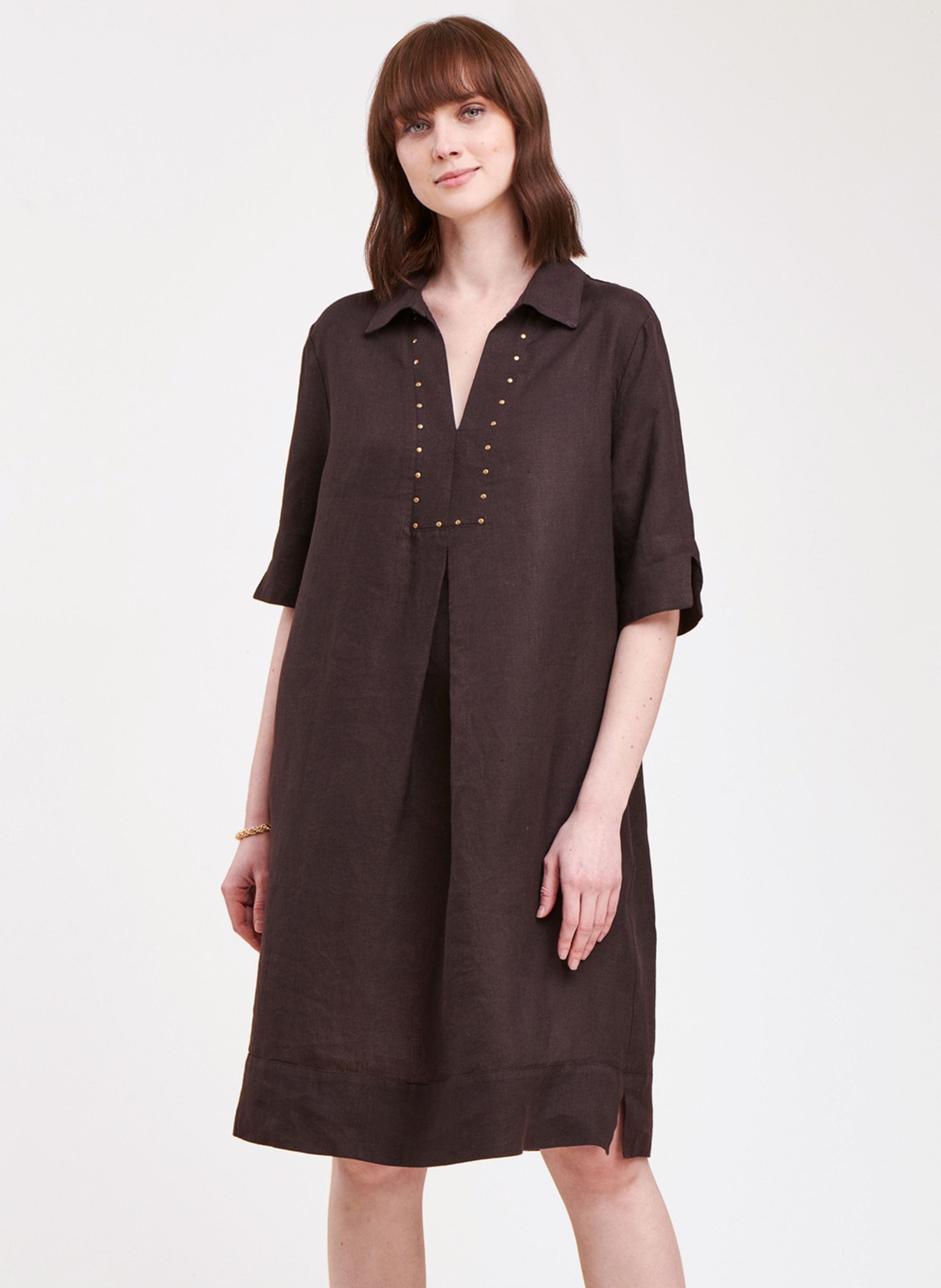 Short Studded Linen Dress With Classic ...